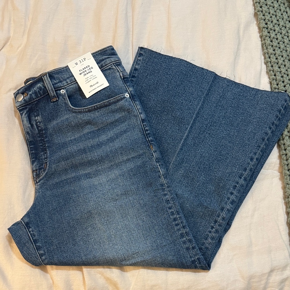 Madewell Cropped Flared Wide-Leg Jeans
